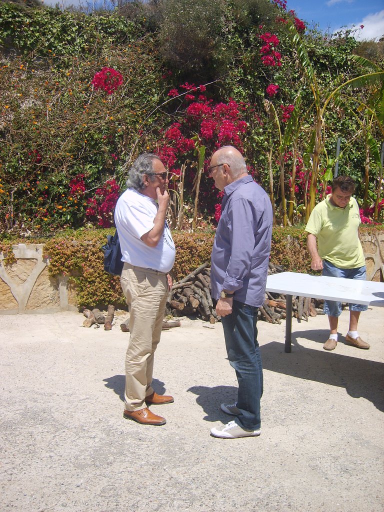 UN MECHOUI AVEC LES AMIS PN D ANDALOUSIE 9 05 2013 A MOJACA (22).JPG -  